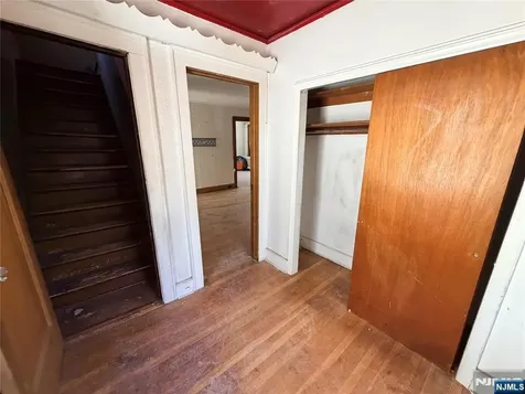 126 Chestnut Street East Orange NJ 07018