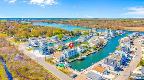 6 Capstan Road Ocean NJ 08758