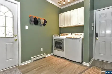 34 Split Rock Road West Milford NJ 07480