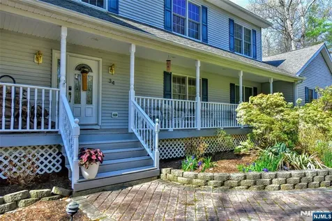 34 Split Rock Road West Milford NJ 07480