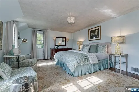 282 Forest Avenue Glen Ridge NJ 07028