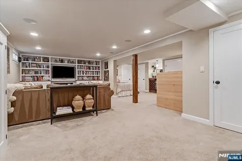 282 Forest Avenue Glen Ridge NJ 07028