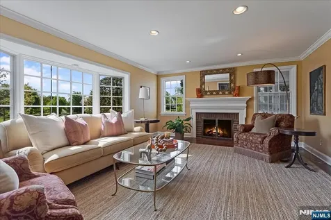 282 Forest Avenue Glen Ridge NJ 07028