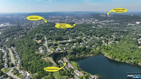 32 Rosewood Court Haledon NJ 07508