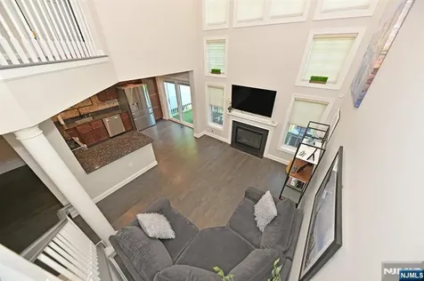 32 Rosewood Court Haledon NJ 07508