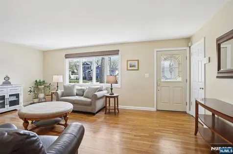 84 Westland Road Cedar Grove NJ 07009