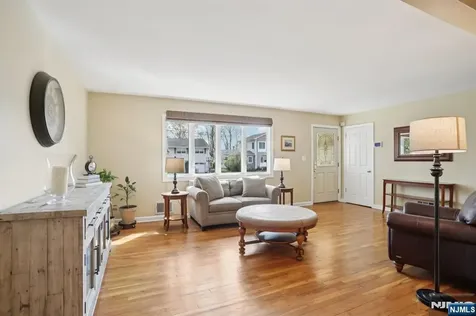 84 Westland Road Cedar Grove NJ 07009