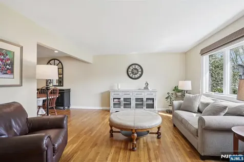 84 Westland Road Cedar Grove NJ 07009