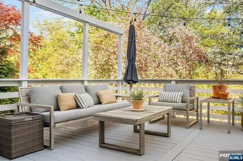 583 Highland Avenue Montclair NJ 07043