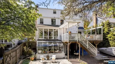 583 Highland Avenue Montclair NJ 07043