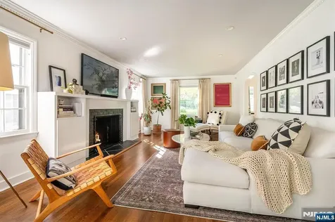 583 Highland Avenue Montclair NJ 07043