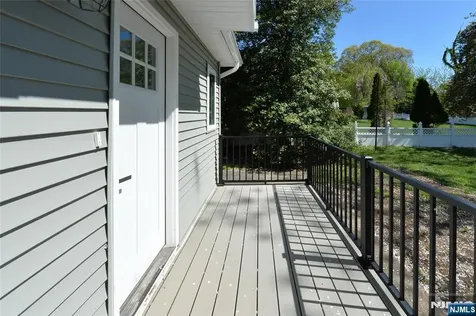 385 Goffle Road Ridgewood NJ 07450