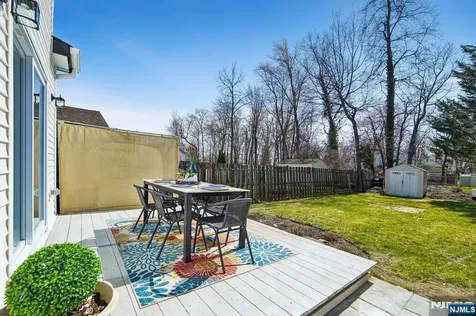 207 Lake Shore Drive Par-troy Hills Twp. NJ 07034