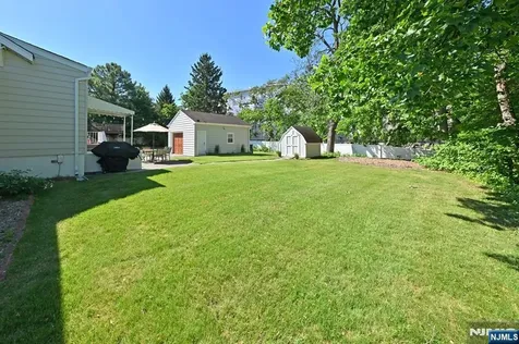 115 Forest Place Rochelle Park NJ 07662