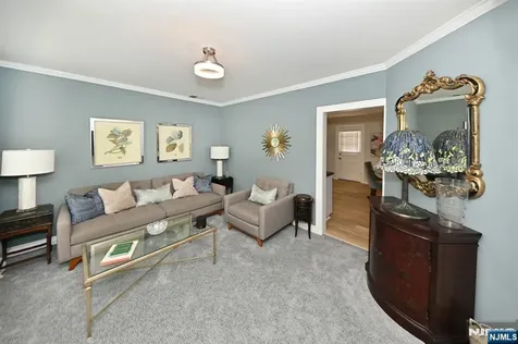 115 Forest Place Rochelle Park NJ 07662
