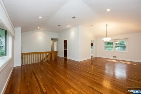 3 Antrim Road Montvale NJ 07645