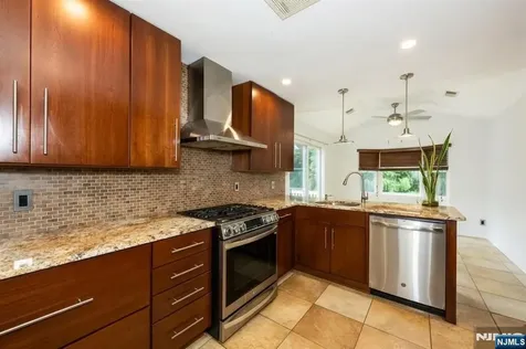 3 Antrim Road Montvale NJ 07645