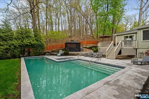 167 Mountain Avenue New Providence NJ 07974