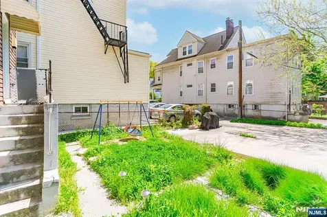 55 New Street East Orange NJ 07017