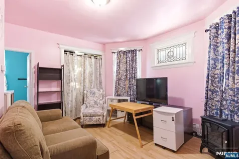 55 New Street East Orange NJ 07017