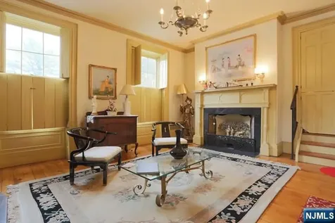 218 Paramus Road Paramus NJ 07652