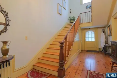 218 Paramus Road Paramus NJ 07652