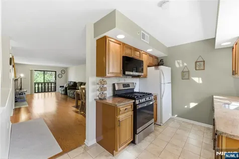 3711 Mark Twain Way Mahwah NJ 07430