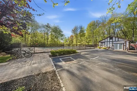3711 Mark Twain Way Mahwah NJ 07430