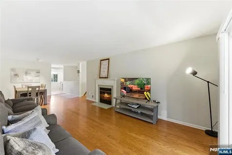 3711 Mark Twain Way Mahwah NJ 07430