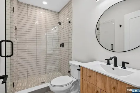 81 Ridge Drive Livingston NJ 07039