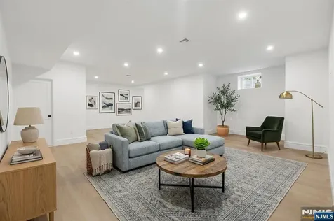501 Sterling Place Ridgewood NJ 07450