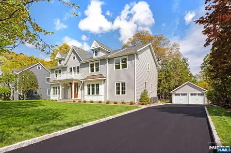 501 Sterling Place Ridgewood NJ 07450