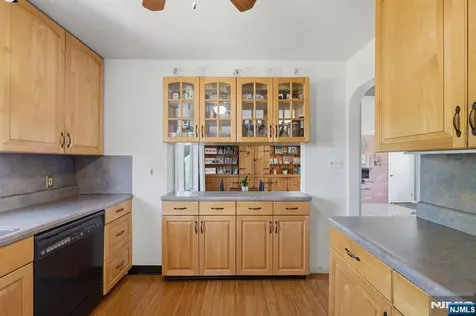 30 Brookview Drive North Haledon NJ 07508