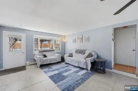 30 Brookview Drive North Haledon NJ 07508