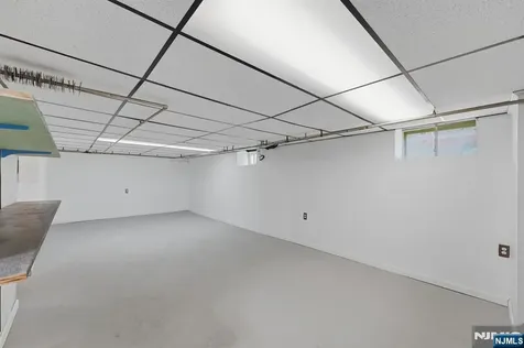 30 Brookview Drive North Haledon NJ 07508