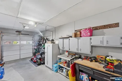 30 Brookview Drive North Haledon NJ 07508