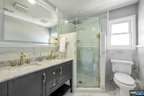 530 5th Avenue Lyndhurst NJ 07071