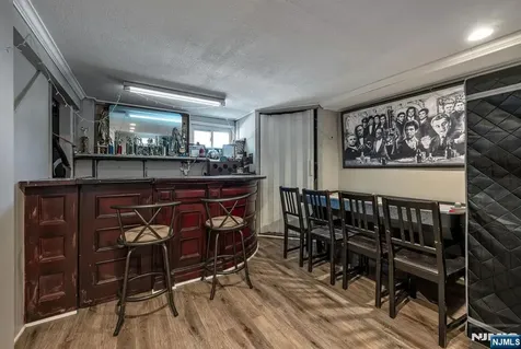 530 5th Avenue Lyndhurst NJ 07071