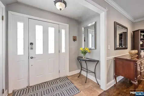 530 5th Avenue Lyndhurst NJ 07071