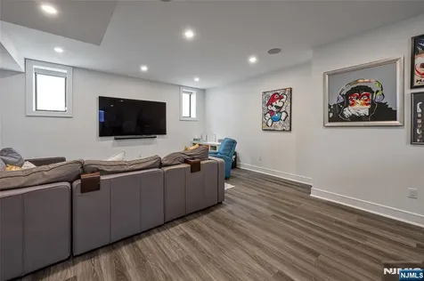 67 Westervelt Place Cresskill NJ 07626