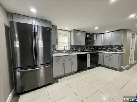 310 Central Boulevard Palisades Park NJ 07650