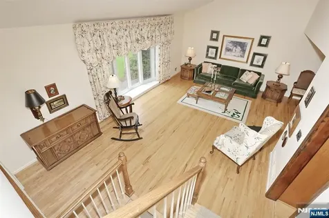 222 Merritt Drive Oradell NJ 07649