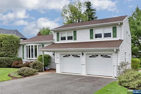 222 Merritt Drive Oradell NJ 07649