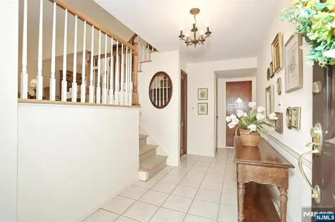 222 Merritt Drive Oradell NJ 07649