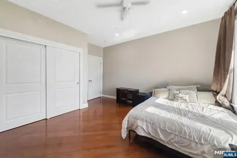 20 Avenue At Port Imperial West New York NJ 07093