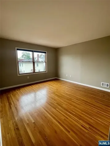 254 Crystal Street North Arlington NJ 07031