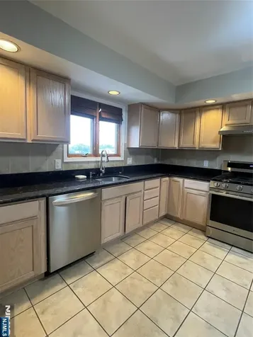 254 Crystal Street North Arlington NJ 07031