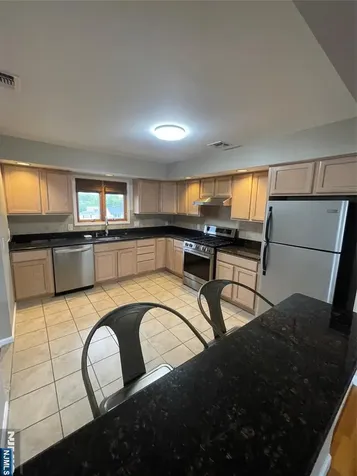 254 Crystal Street North Arlington NJ 07031