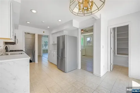 103 Bergen Avenue Clifton NJ 07011