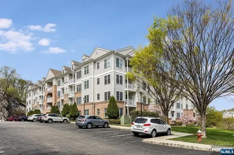6217 Brookhaven Court Riverdale Borough NJ 07457